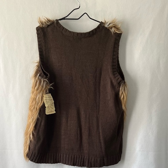 NWT One World Brown Size XL Faux Fur sweater Vest - Picture 8 of 8